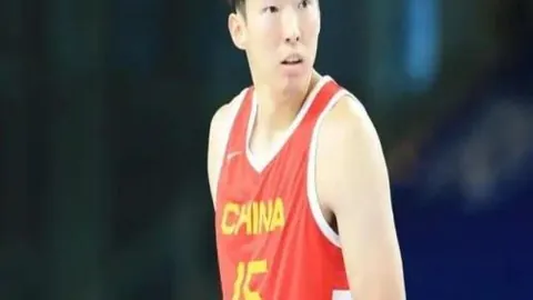 幸运飞艇 051250 7